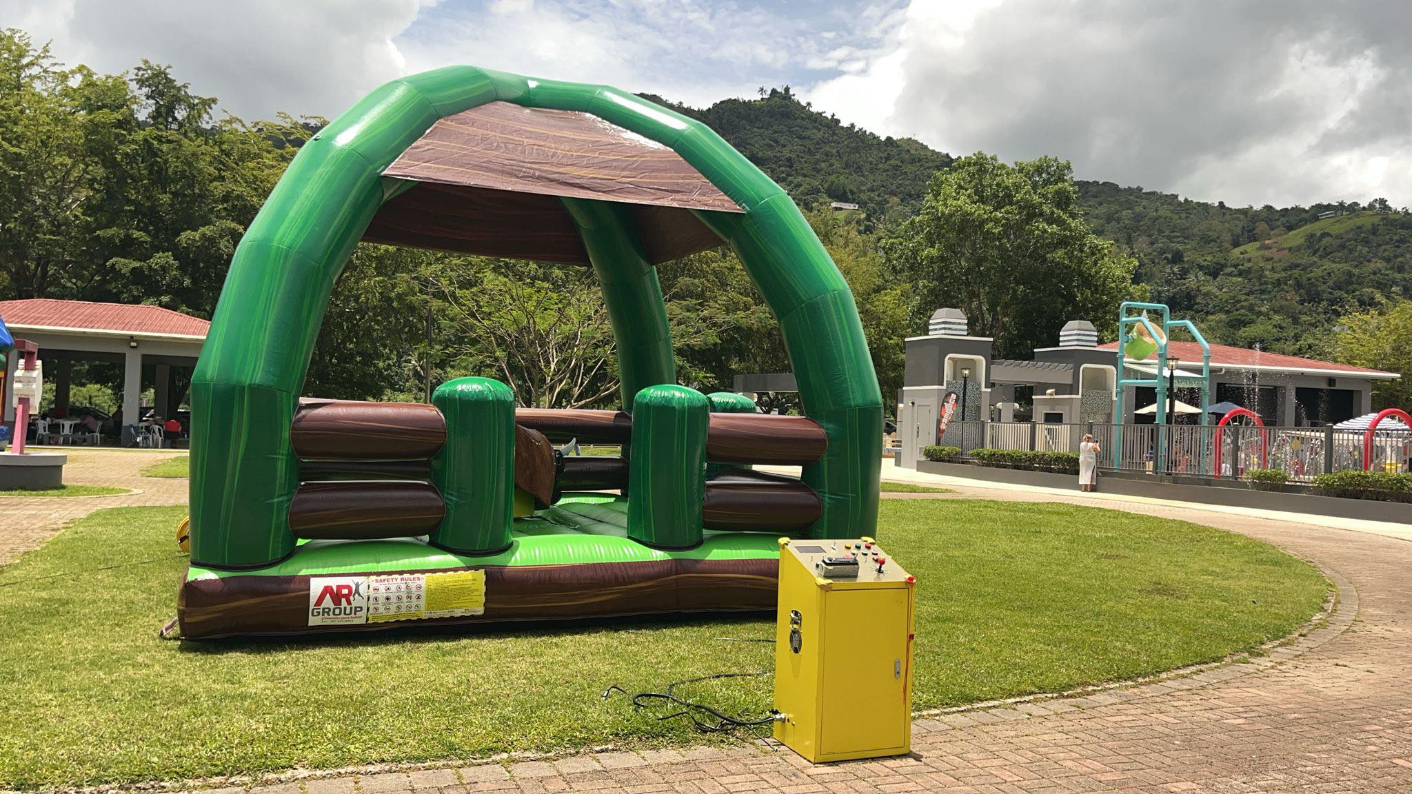 Toro Mecanico Con Techo